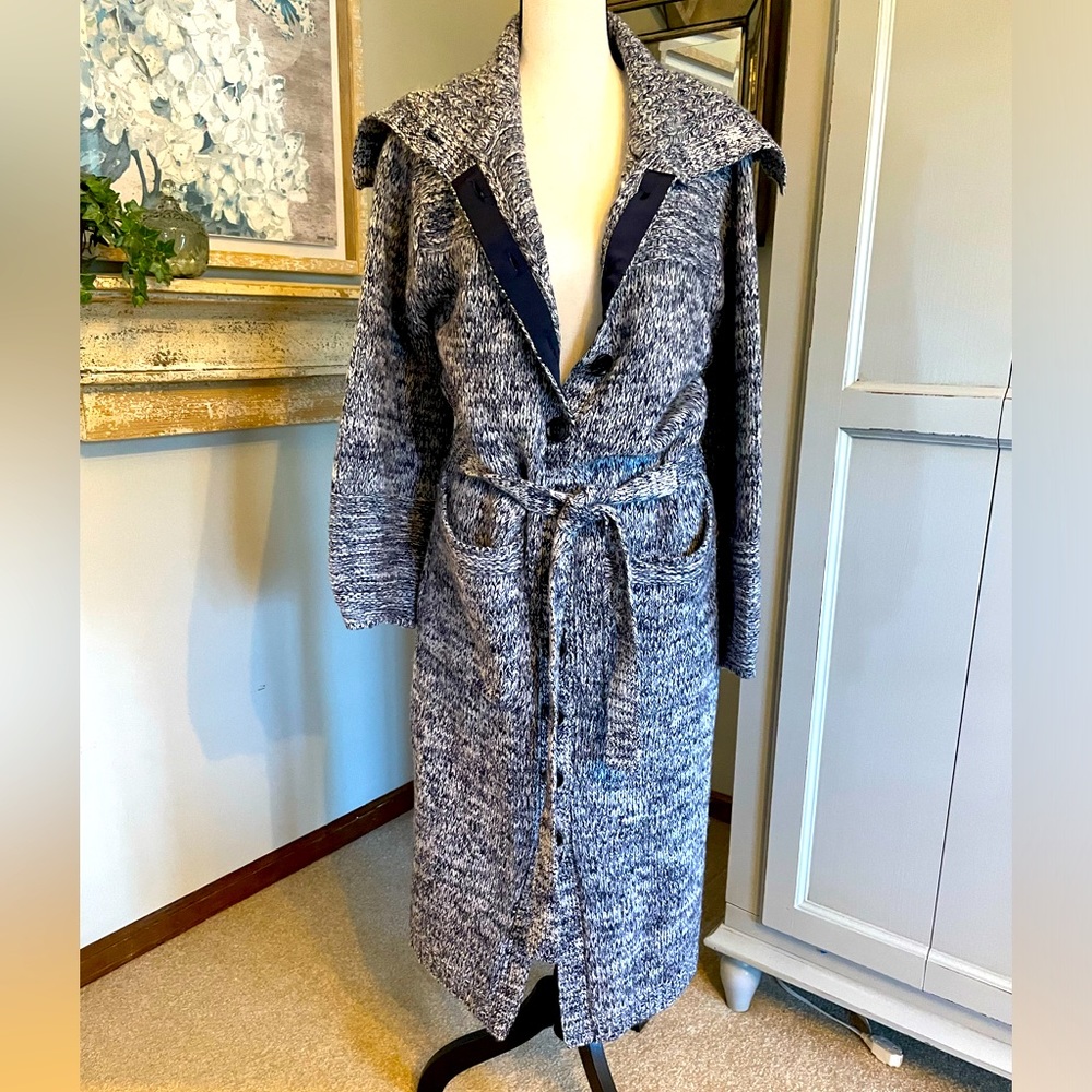 Frame full length blue/white wool sweater coat. Size medium